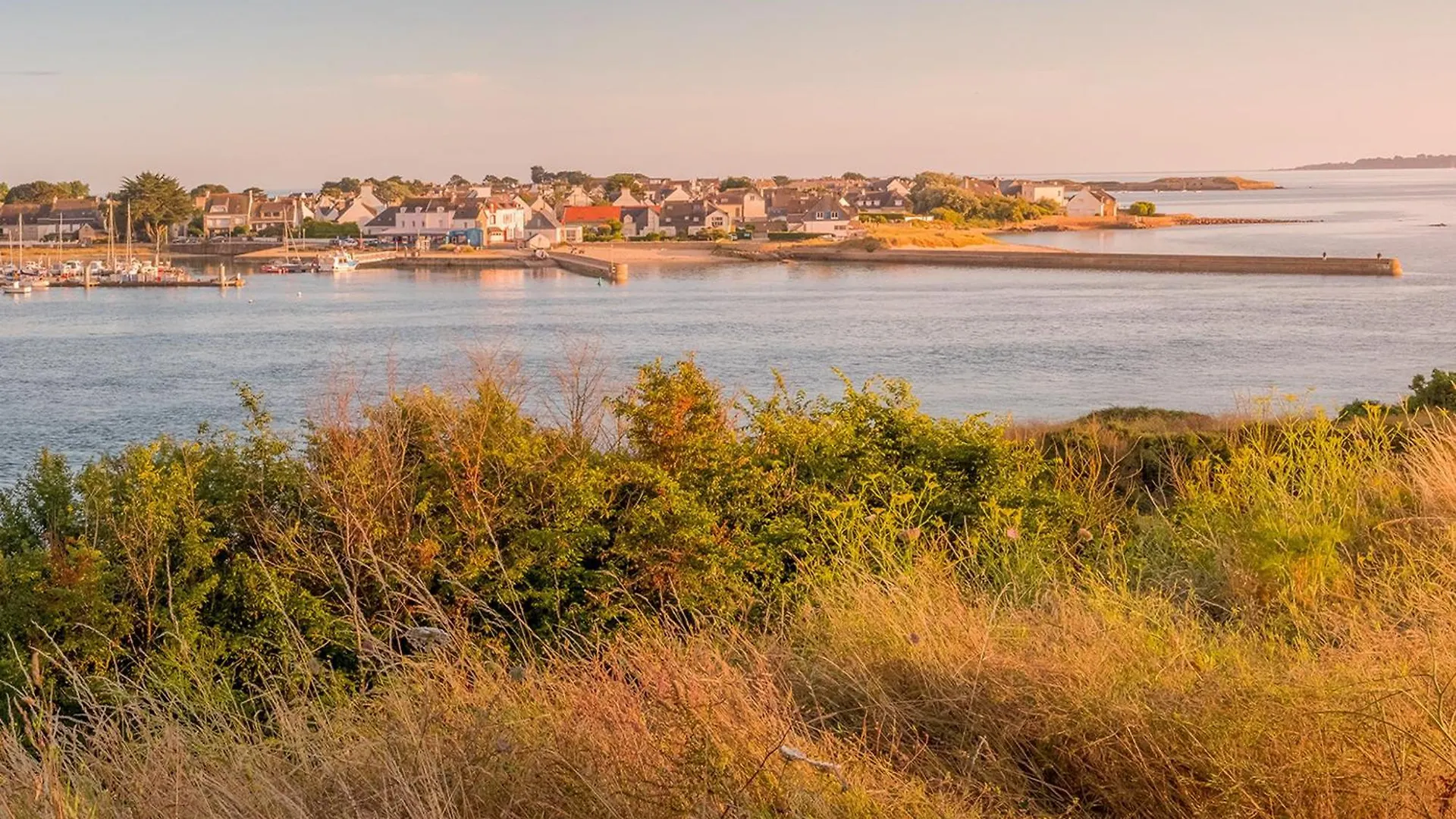 Prázdninový dům Maisonette En Pierre Renovee Avec Jardin A 100M De La Plage - 5/6 Couchages Et Wi-Fi - Fr-1-349-179 Larmor-Plage Francie