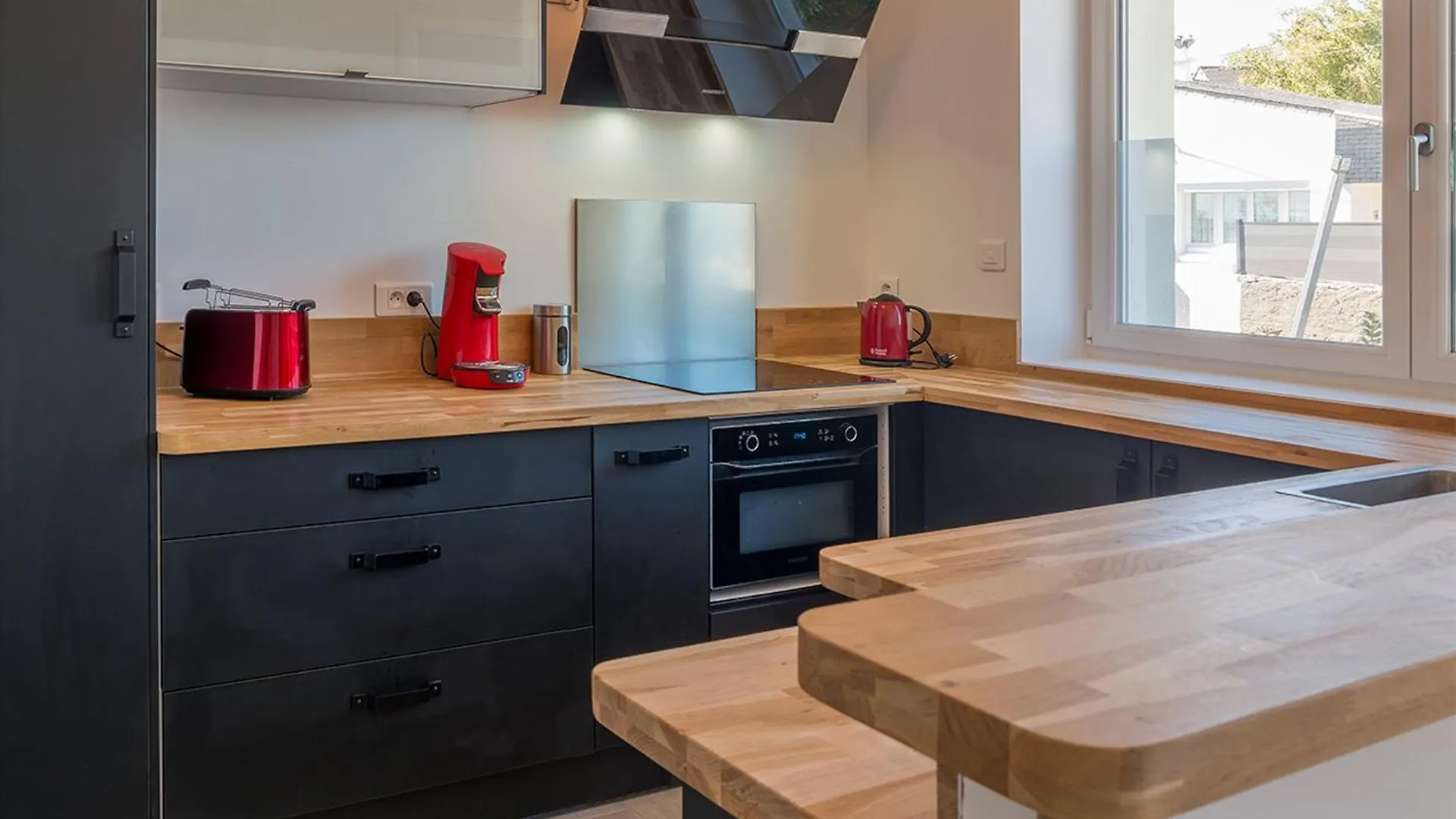 Maisonette En Pierre Renovee Avec Jardin A 100M De La Plage - 5/6 Couchages Et Wi-Fi - Fr-1-349-179 Larmor-Plage